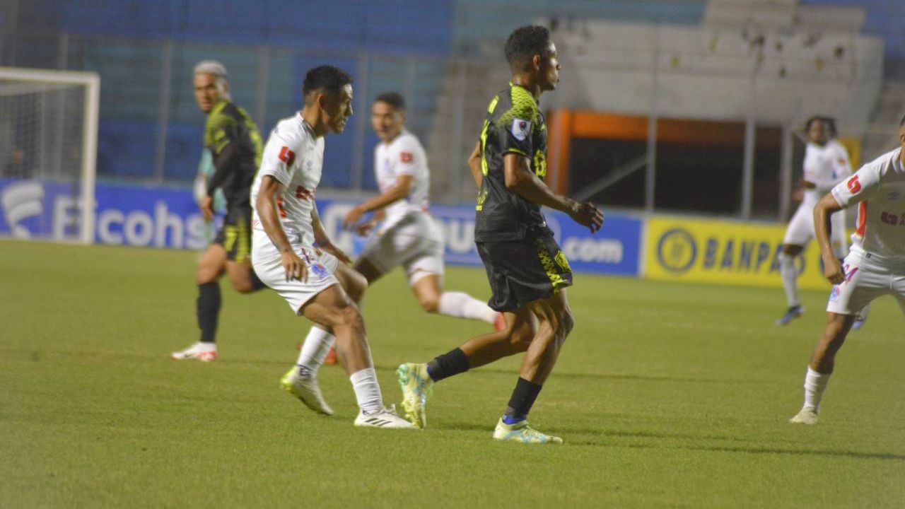 Futbolista de Olancho FC admite abiertamente que es seguidor de Olimpia
