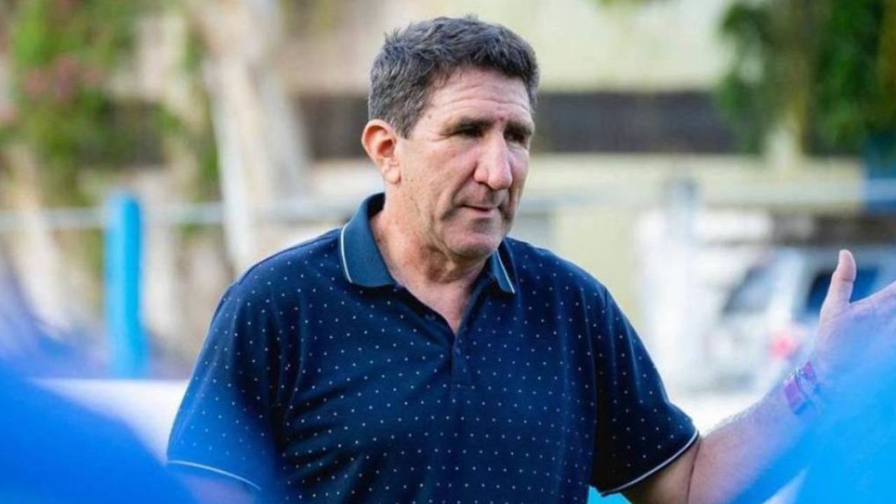 Héctor Vargas es presentado oficialmente con su nuevo club para el Clausura 2024