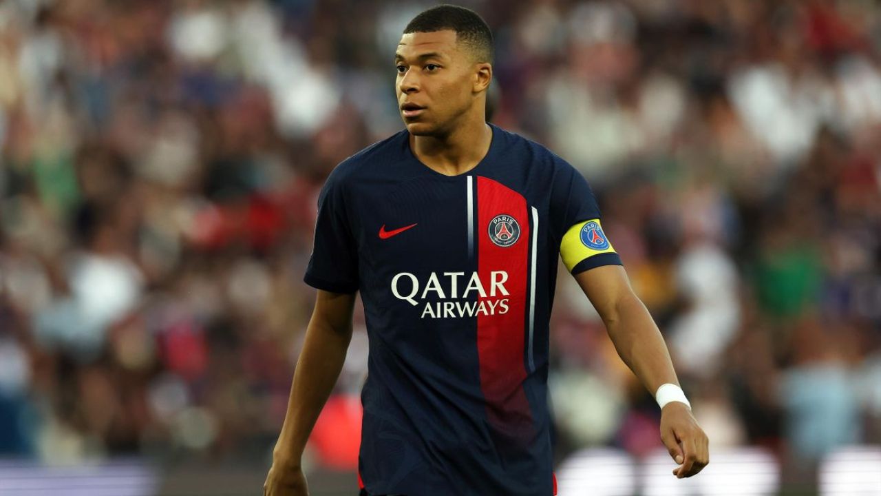Kylian Mbappé notifica al PSG decisión final sobre su futuro