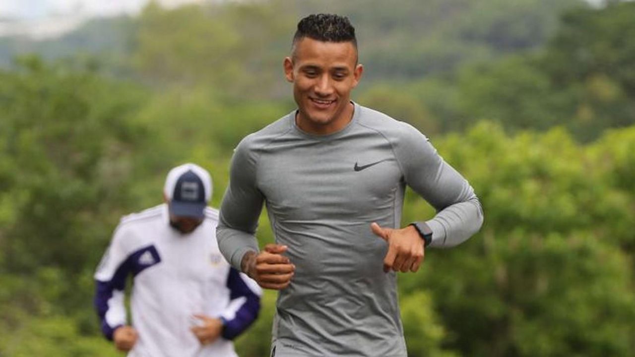 Luis Garrido toma decisión tras no poder jugar con Olancho FC este semestre