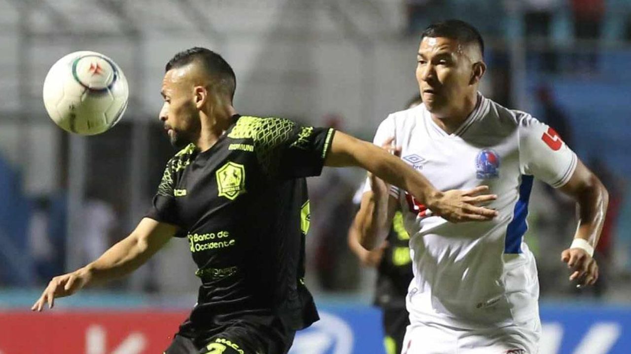 Olimpia mantiene el invicto en un insípido empate ante el Olancho FC