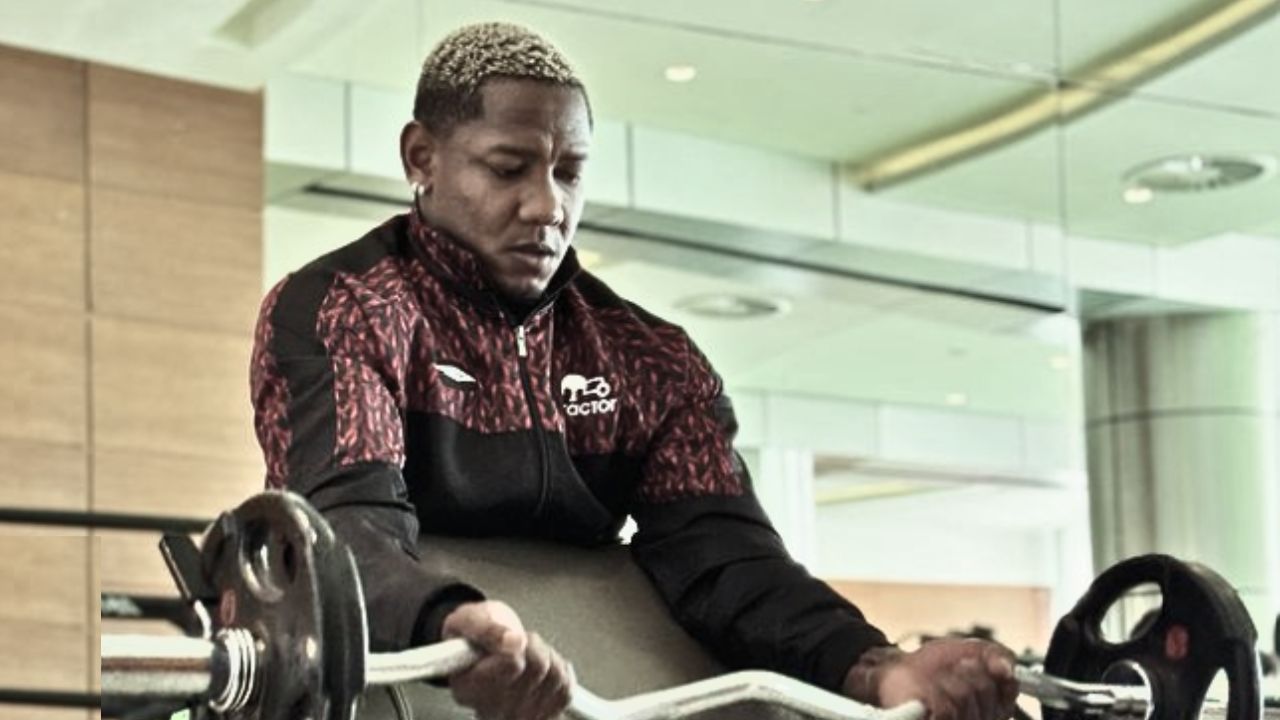 Tractor SC revela el motivo real de la salida de Romell Quioto sin haber debutado