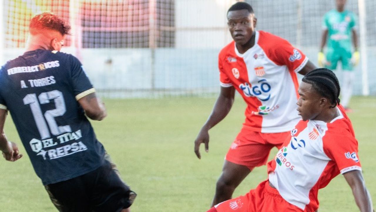 Real Sociedad hunde al Vida tras vencerlo con lo justo en La Ceiba
