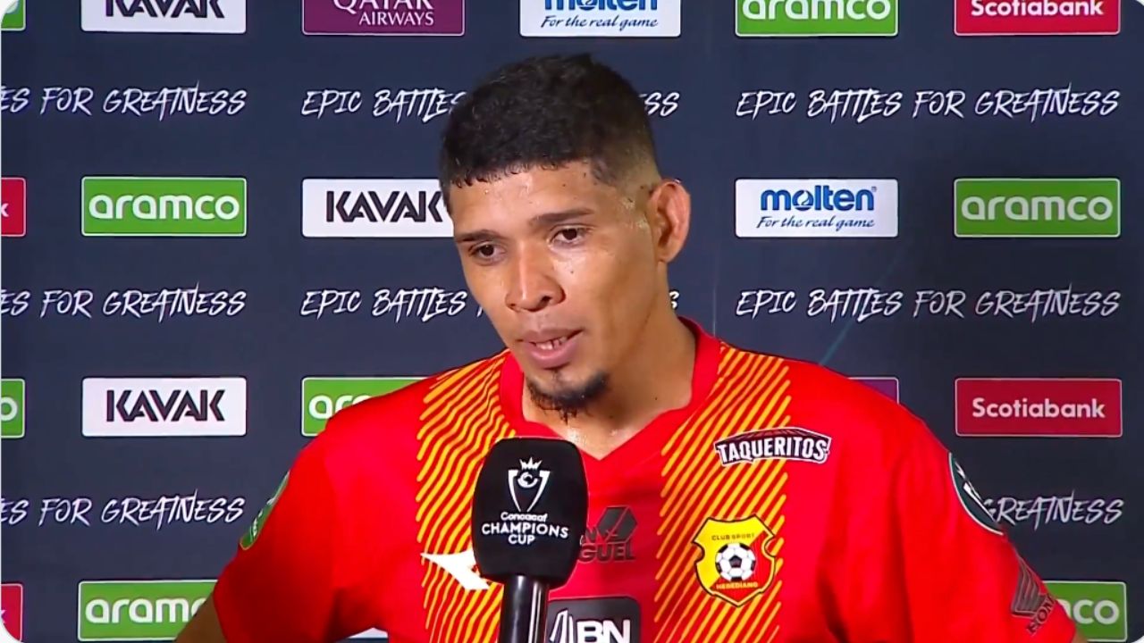 Getsel Montes recibe premio tras anotar gol con Herediano y cuenta cómo lo vivió