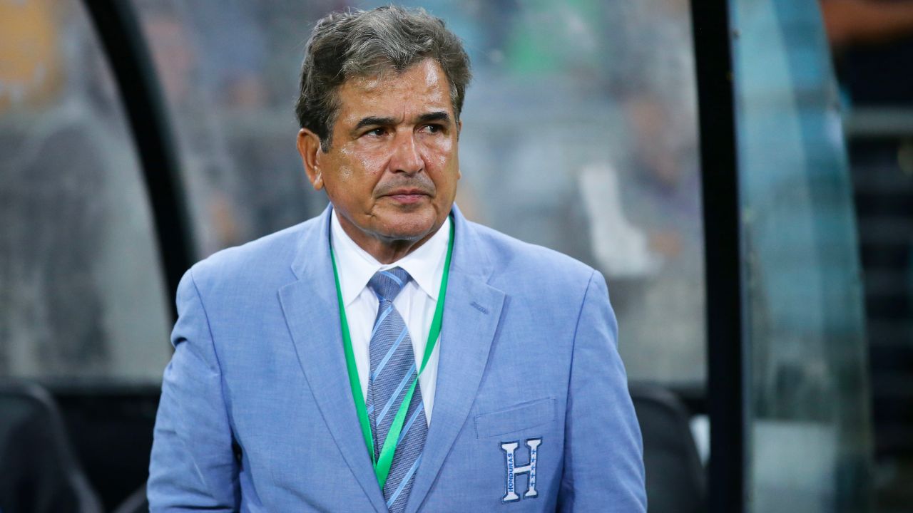 Jorge Luis Pinto da el nombre de un jugador que le ha perjudicado su carrera