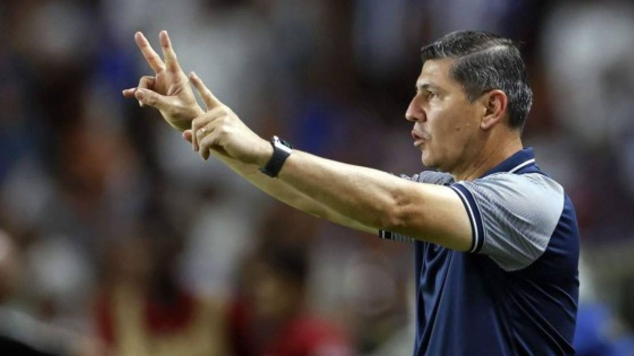 Arnold Cruz sorprender al mencionar al delantero que debe ser titular ante Costa Rica