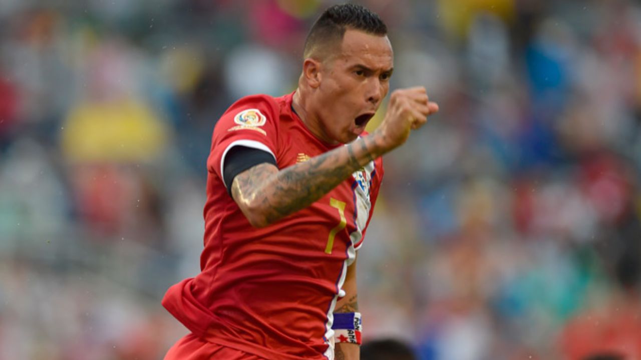 Blas Pérez descifra a Honduras previo al partido ante Costa Rica por el repechaje