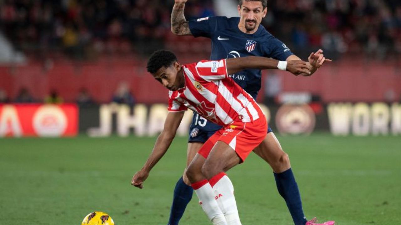Choco Lozano sufre desplante de su entrenador en Almería a su regreso de la H