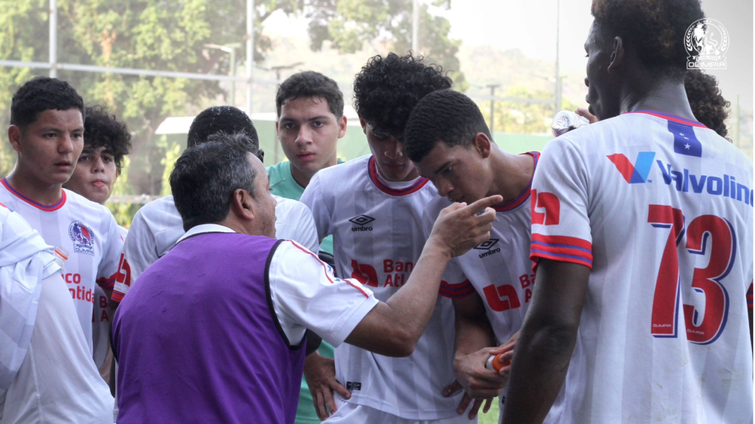 Olimpia golea a Marathón y se consolida como líder del Torneo Reservas