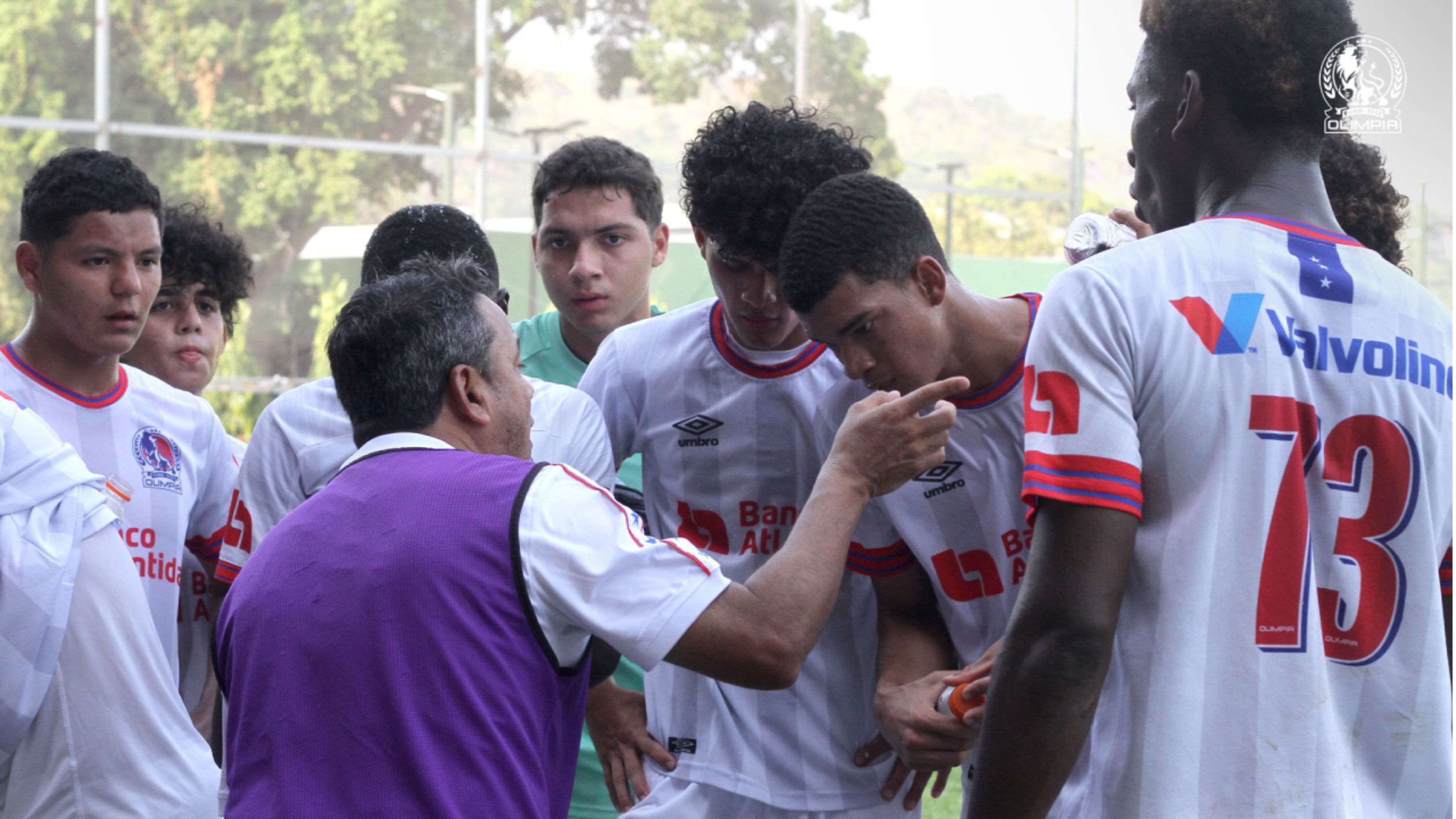 Olimpia golea a Marathón y se consolida como líder del Torneo Reservas