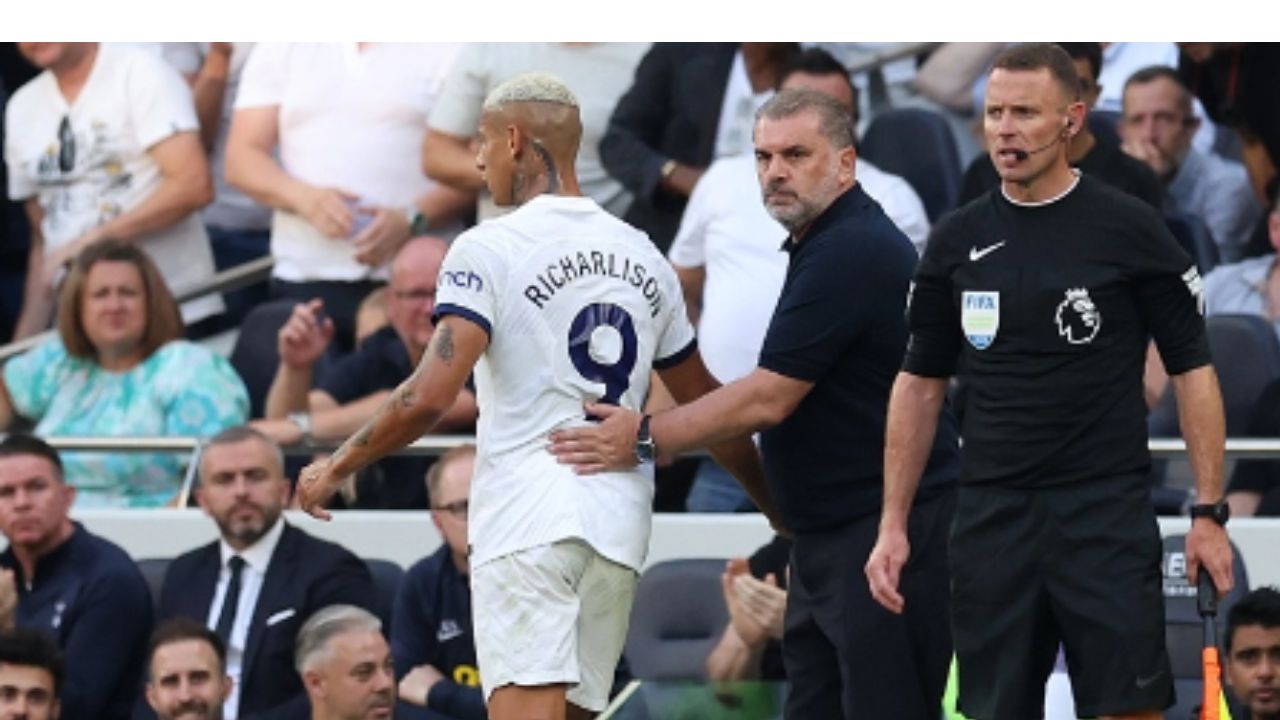 El entrenador del Tottenham aplaude a Richarlison por hablar de salud mental