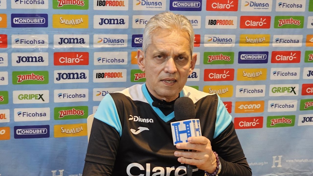 Reinaldo Rueda comparte cómo prepara el duelo ante Costa Rica