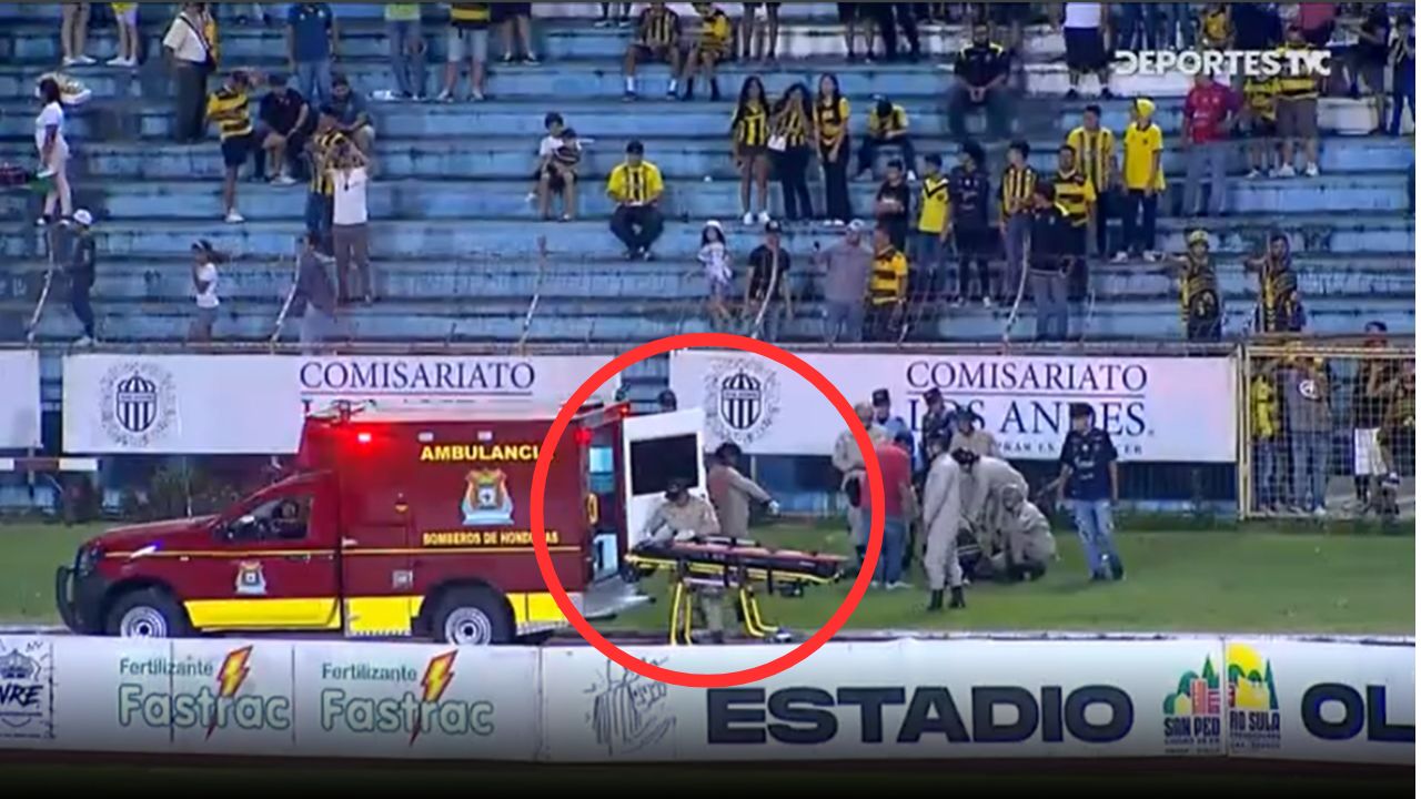 Aficionado de Real España sufre un desmayo en pleno partido y fue sacado en ambulancia