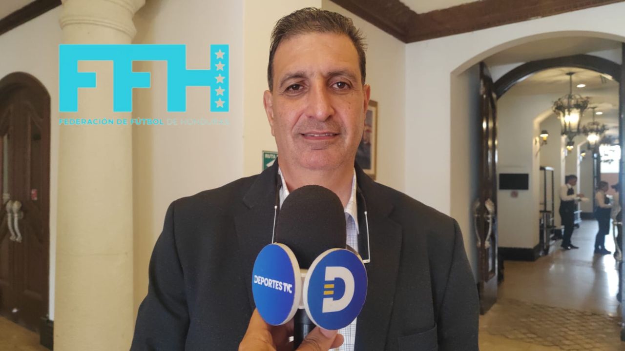 Jorge Salomón expone los motivos del cambio de logo de la Federación