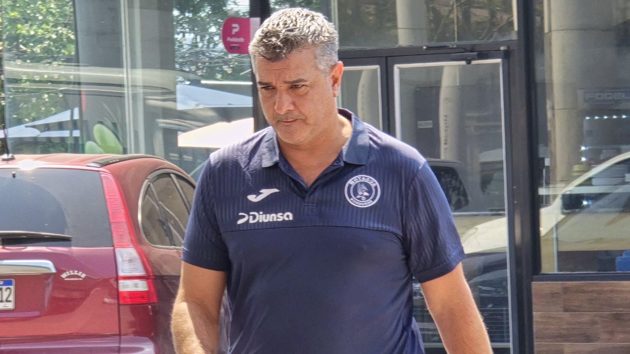 El contundente aviso de Diego Vazquez que no gustará al Vida