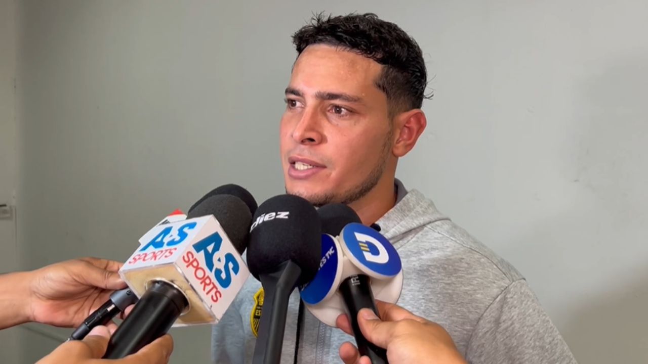 Jhow Benavídez expone la decisión que tomaron los jugadores de Real España ante mal momento