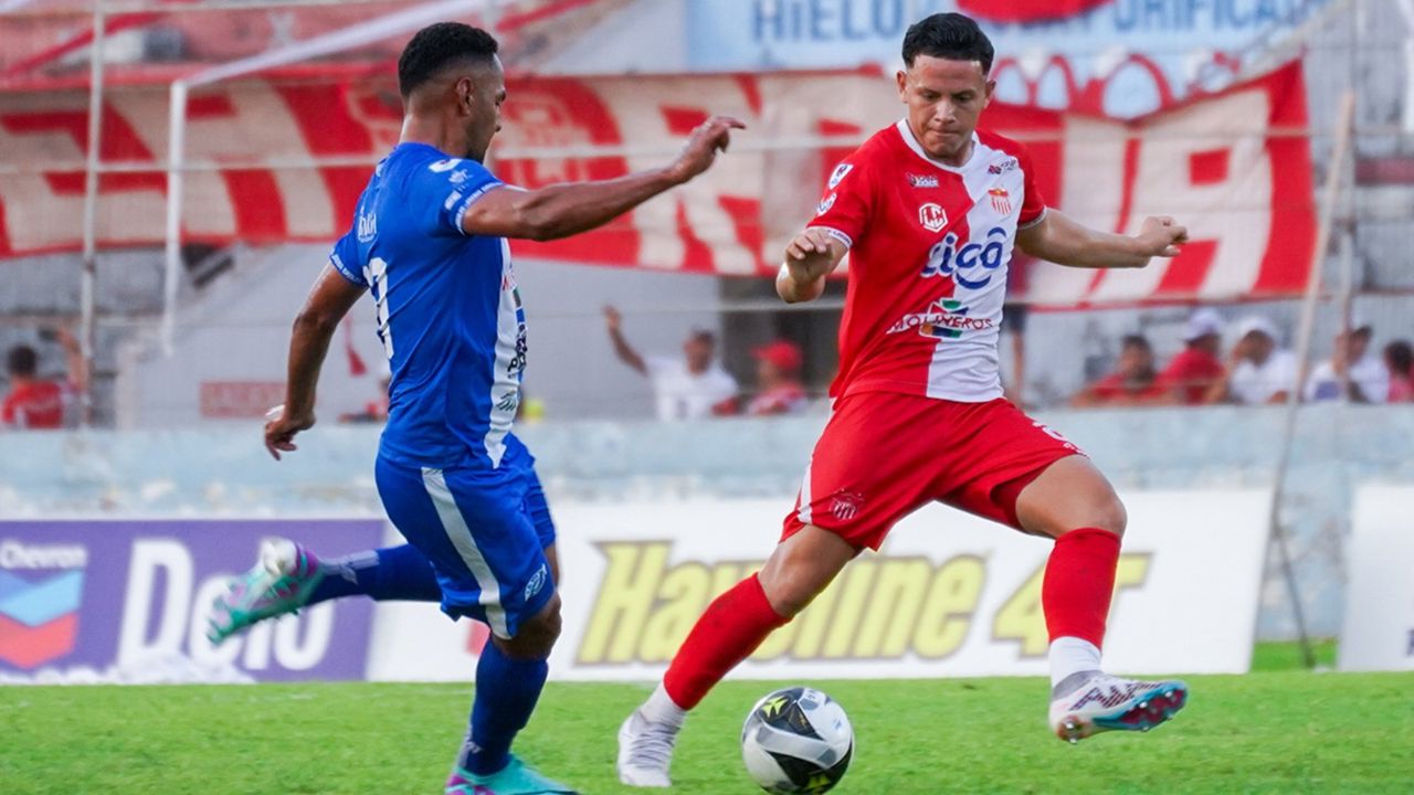 Victoria se queda con del derbi ceibeño tras imponerse al Vida