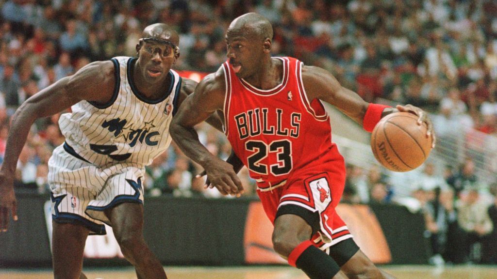 LeBron James vs Micheal Jordan ¿Quién se considera el mejor jugador de la historia de la NBA?