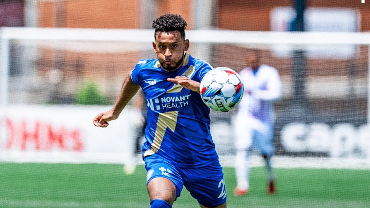 Juan Carlos Obregón anota su octavo gol en los Estados Unidos