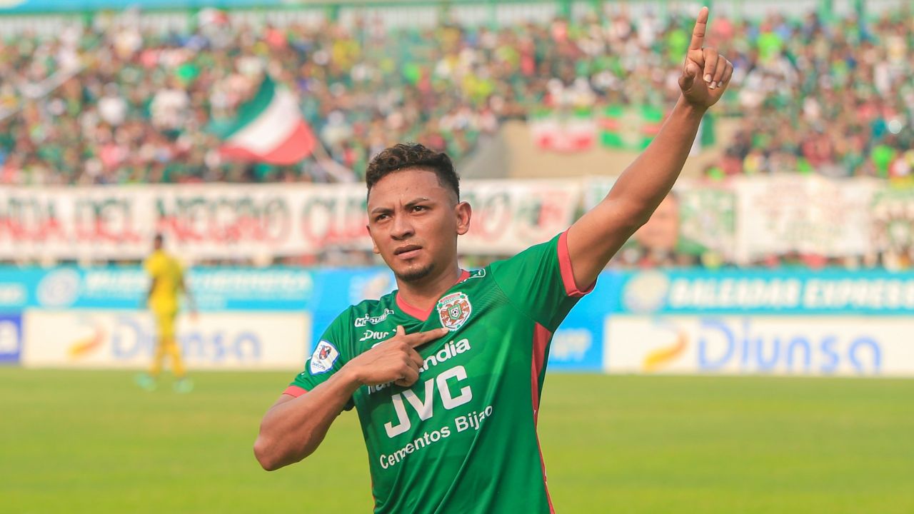 Marathón se mete a la gran final tras vencer a Génesis