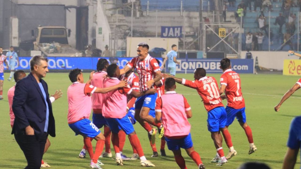 Olimpia le remontó a Motagua y se mete en la final del Clausura 2023-24