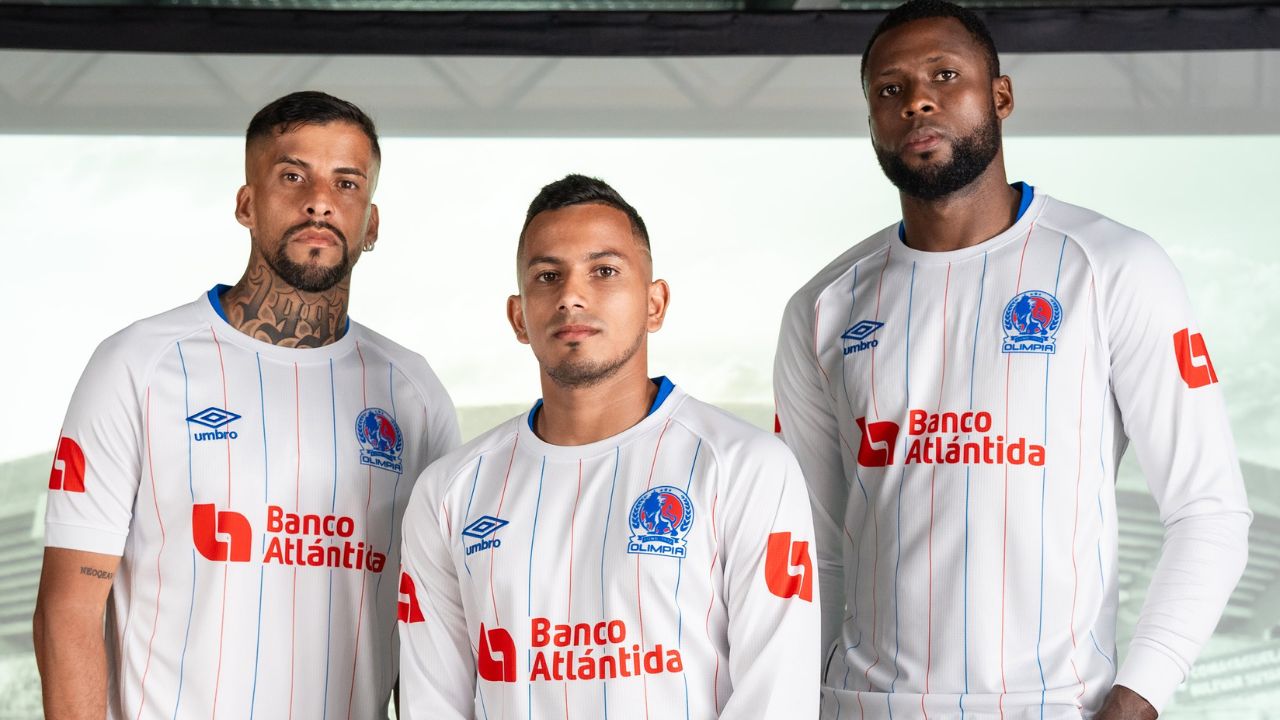 Nuevas camisas del Olimpia fueron presentadas previo al inicio del Apertura 2024-25