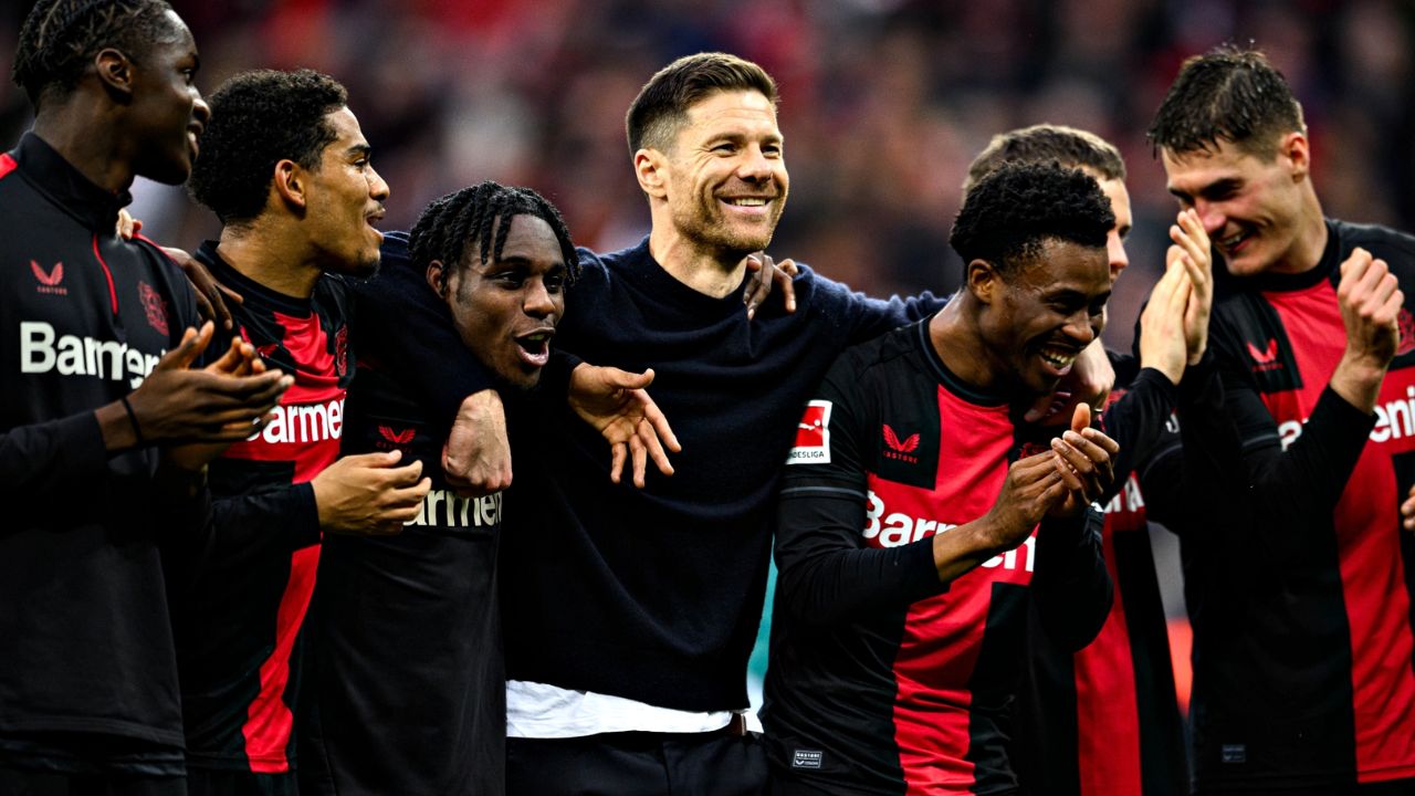 Bayer Leverkusen se mete en la historia con su título invicto de Bundesliga