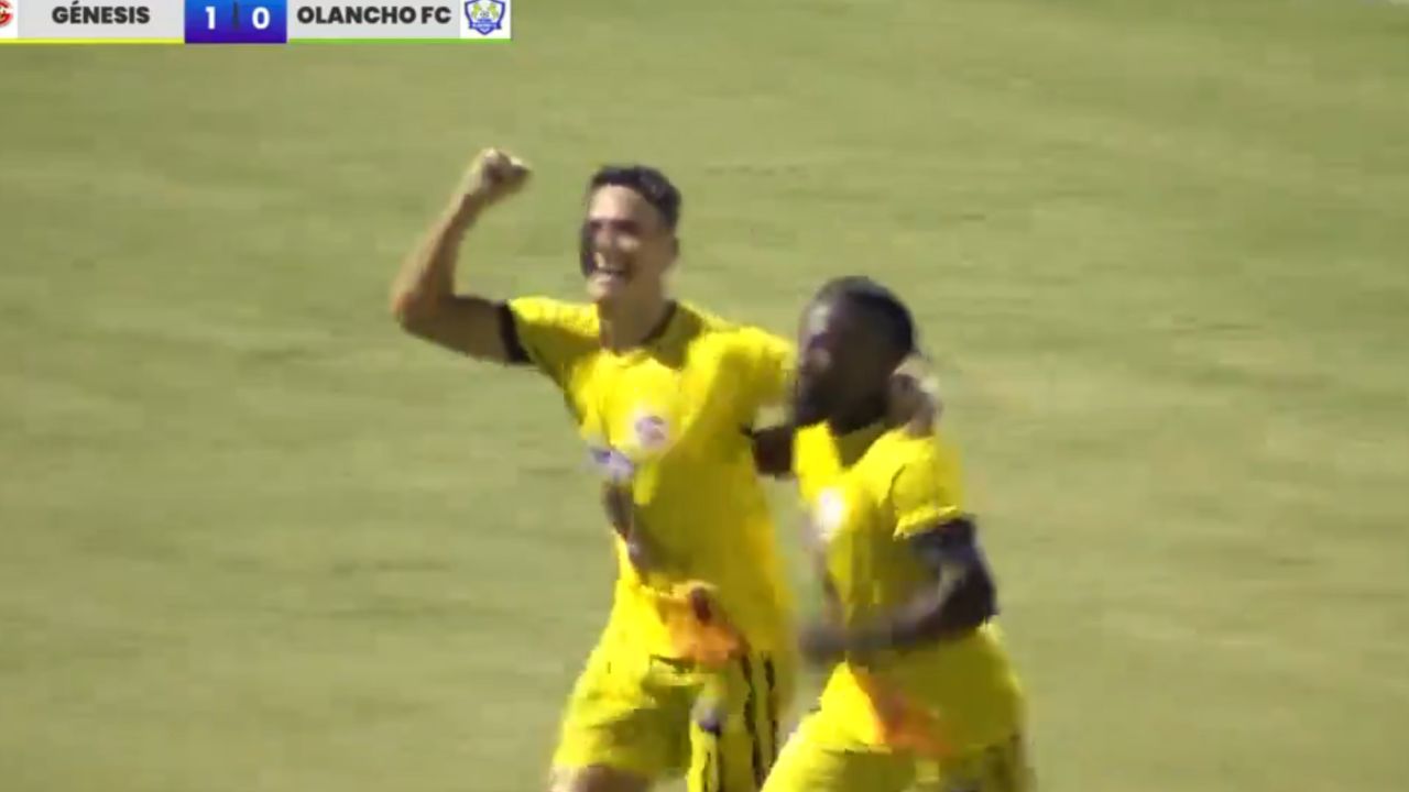 El gol de Roberto Moreira que dio la ventaja al Génesis sobre el Olancho FC