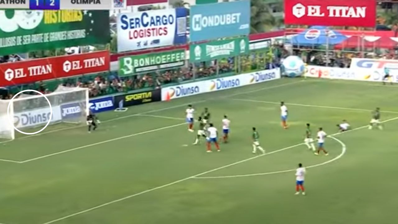 Alexy Vega descuenta con un golazo para el Marathón ante el Olimpia