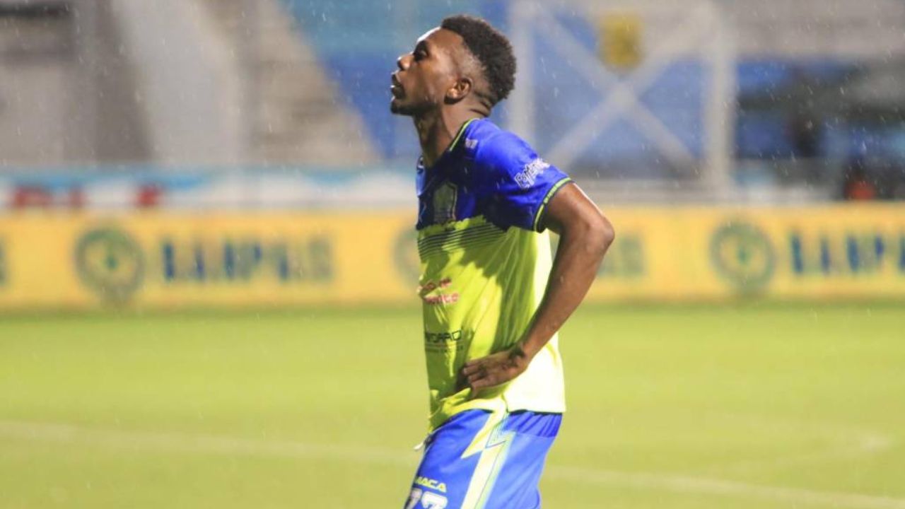 Carlos Mumita Fernández toma decisión final con el Olancho FC