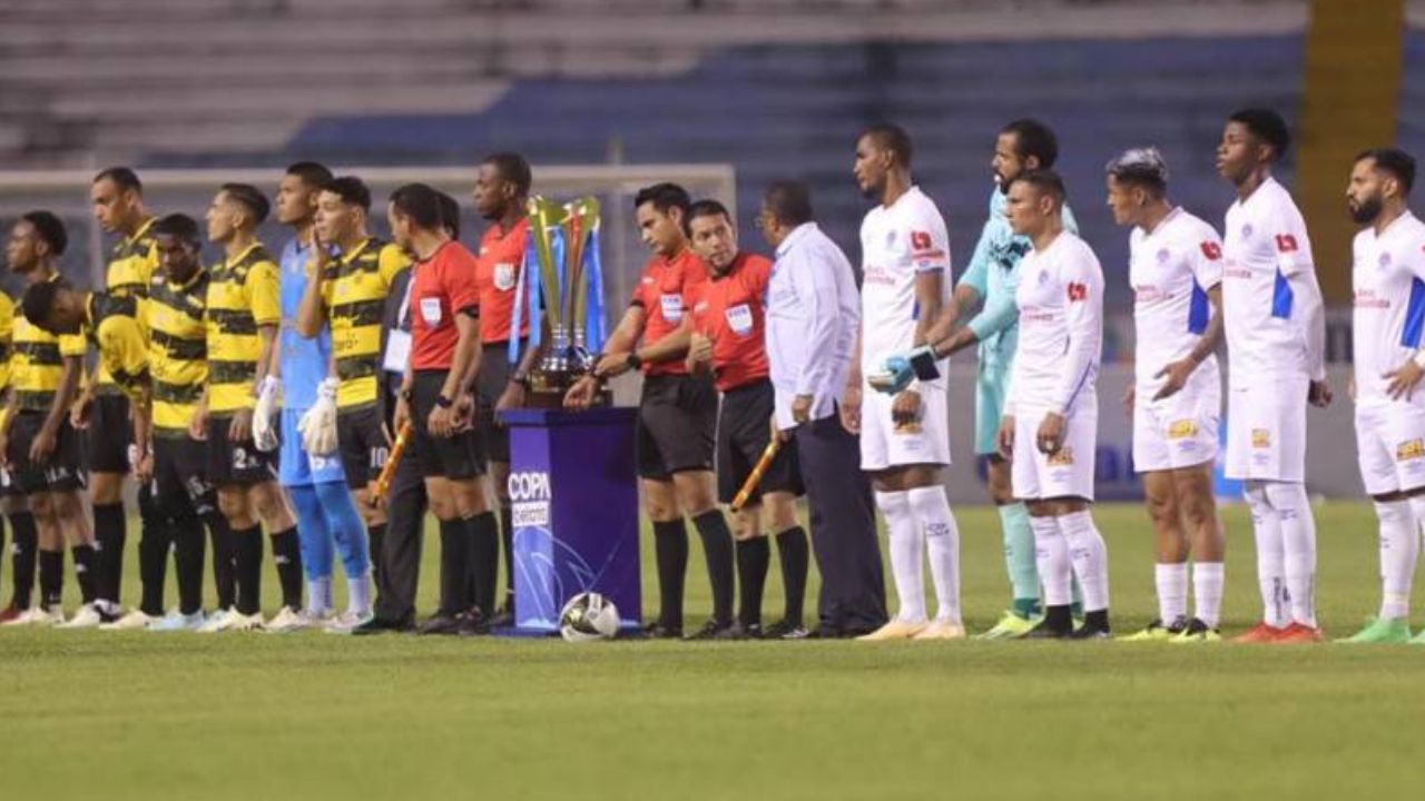 Lo que necesitan Olimpia o Real España para avanzar a semifinales