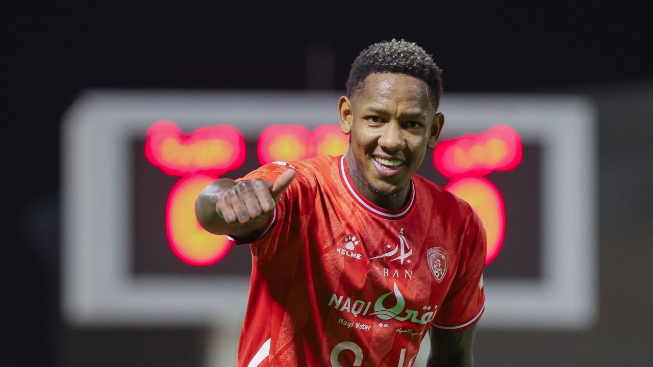 Romell Quioto recibe reconocimiento por parte de la Liga de Arabia