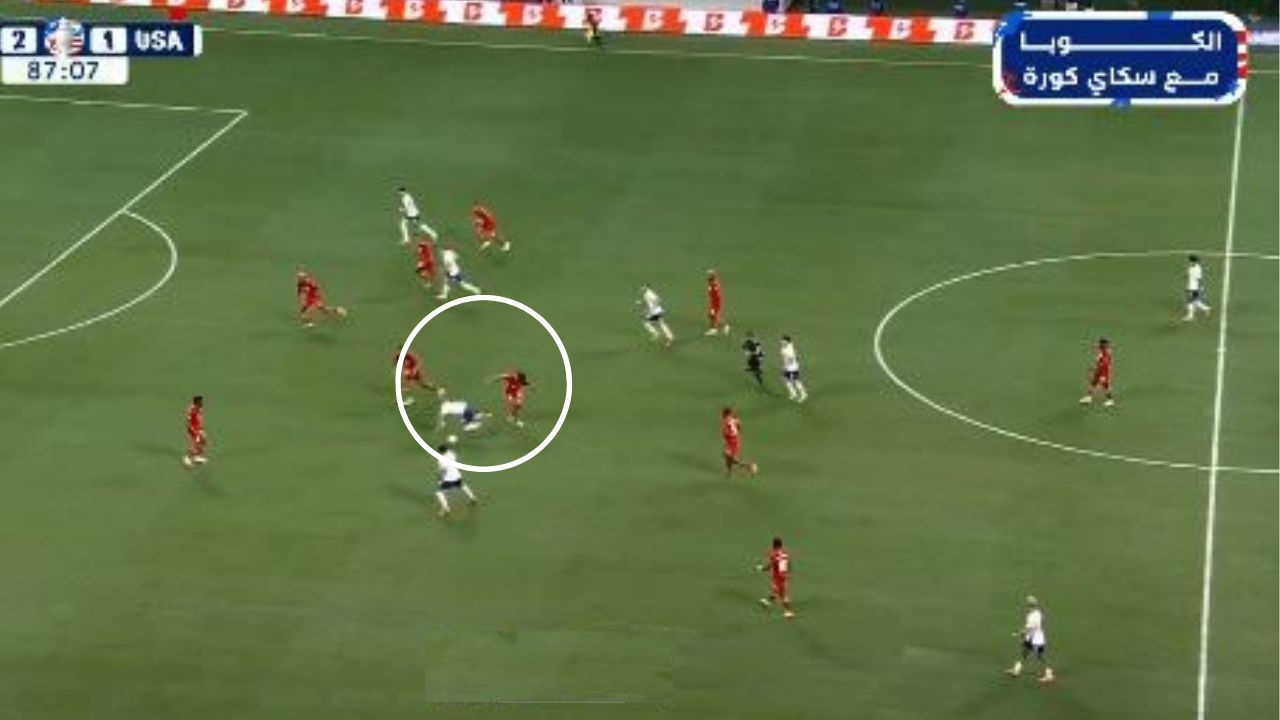 Así fue la brutal falta de Carrasquilla a Pulisic en la Copa América