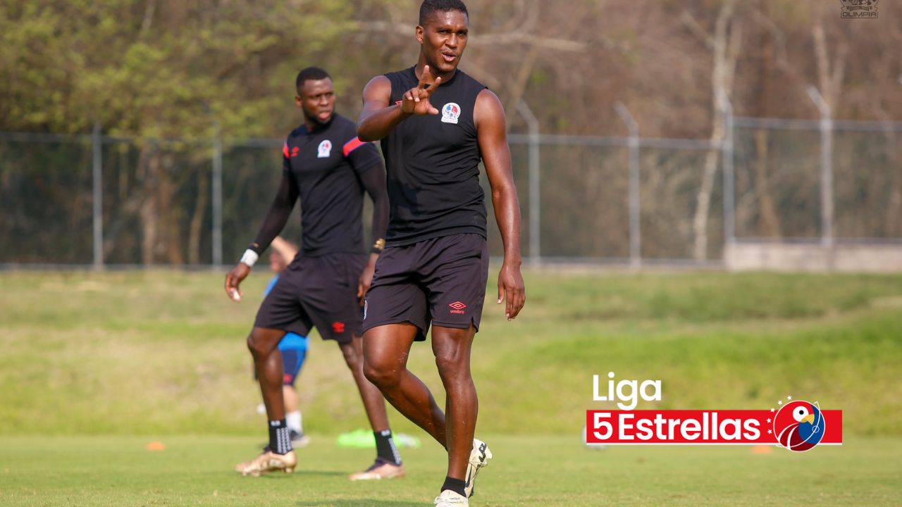 Brayan Beckeles ya tendría nuevo equipo y terminaría su contrato con Olimpia