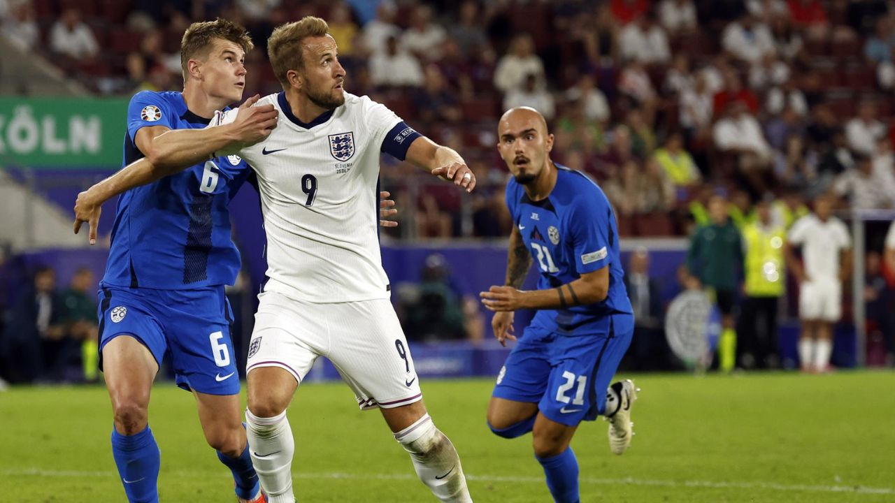 Inglaterra se queda con su grupo tras amargo empate ante Eslovenia