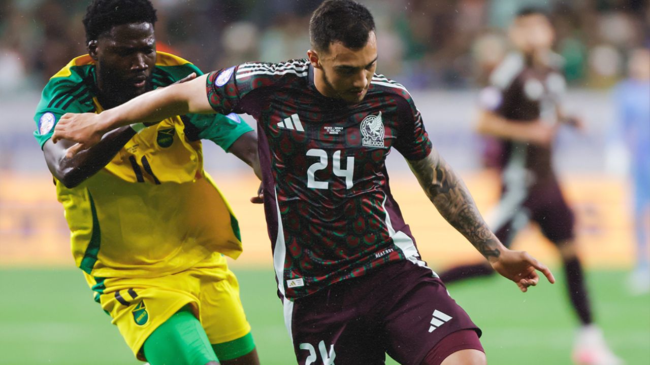 México sufre pero le gana a Jamaica en su debut en la Copa América 2024
