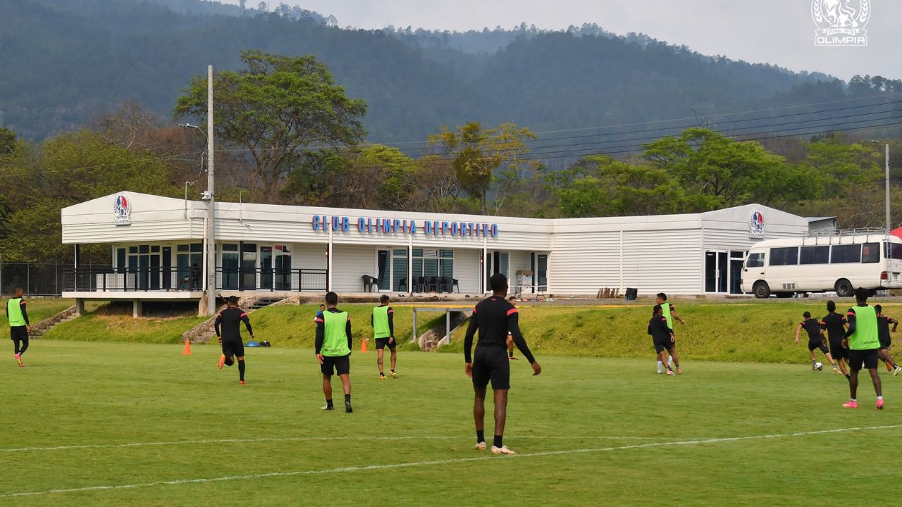 Olimpia arranca con su pretemporada presumiendo a las nuevas altas