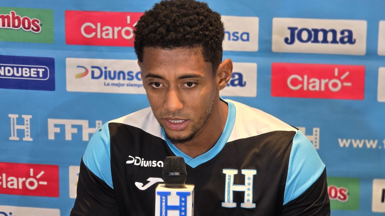 Choco Lozano explica cómo preparan el partido ante Cuba y aclara si son favoritos