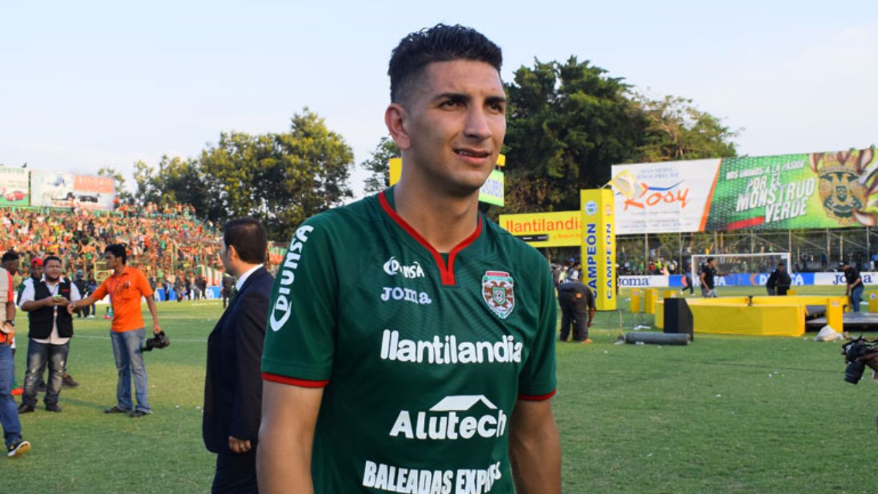 Johnny Leverón se marcha de Marathón y dos equipos buscan su fichaje