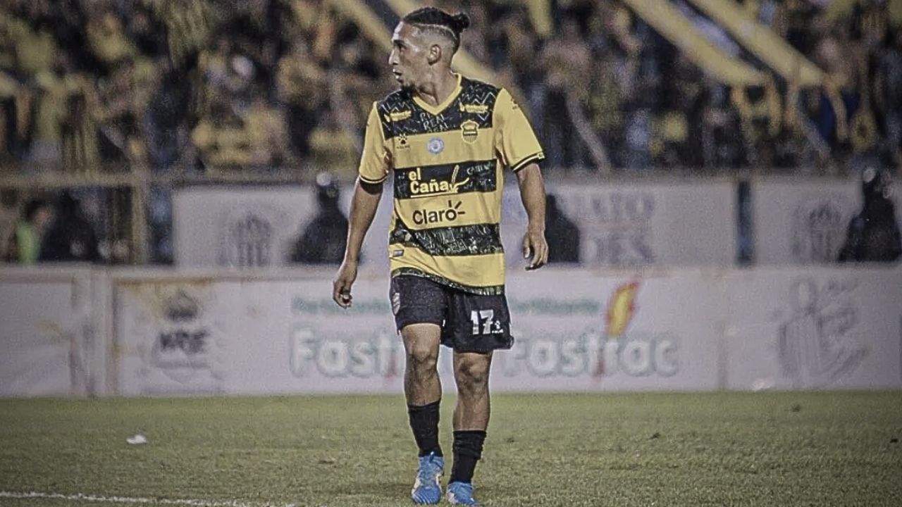 Kennedy Rocha se olvida de Real España y tiene nuevo equipo para el Apertura 2024