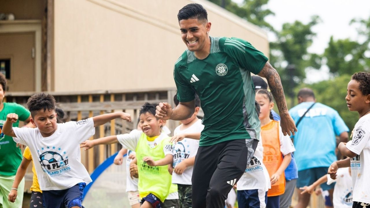 Luis Palma y su tremendo gesto durante gira del Celtic por Estados Unidos