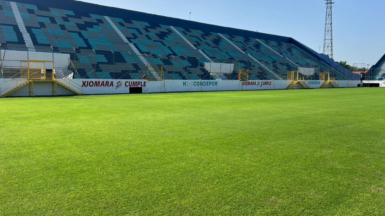 Así luce la grama del estadio Morazán tras intervención de Condepor