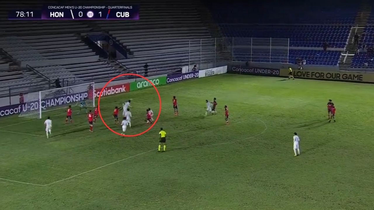 Afronit Tatum anota el gol del empate para Honduras ante Cuba