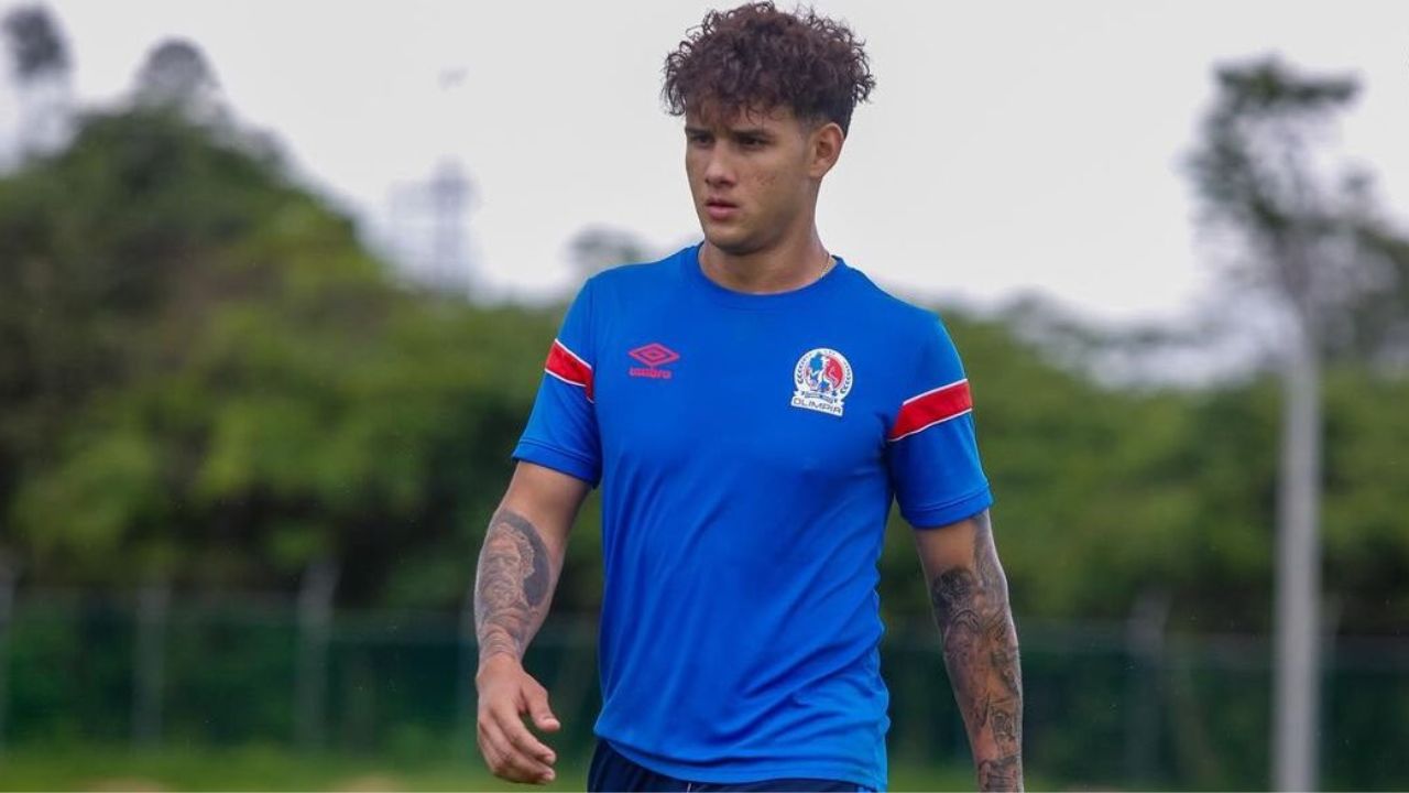 André Orellana rompe el silencio y reacciona sobre su lesión con el Olimpia