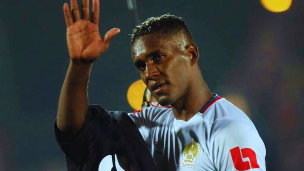 Brayan Beckeles rompe el silencio y define su situación con Olimpia