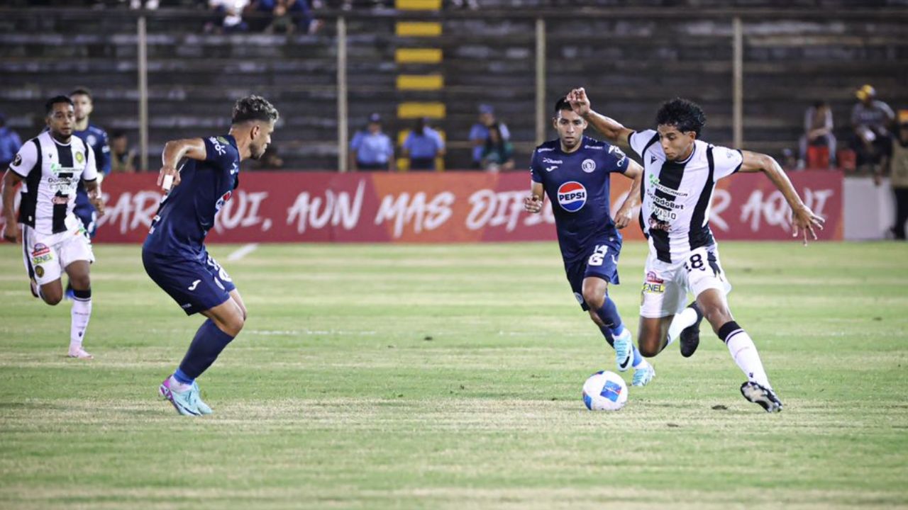 Diriangén vence agónicamente al Motagua en la Copa Centroamericana