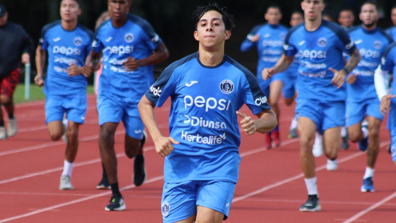Yostin Obando se sumaría a las bajas de Motagua para el Apertura 2024