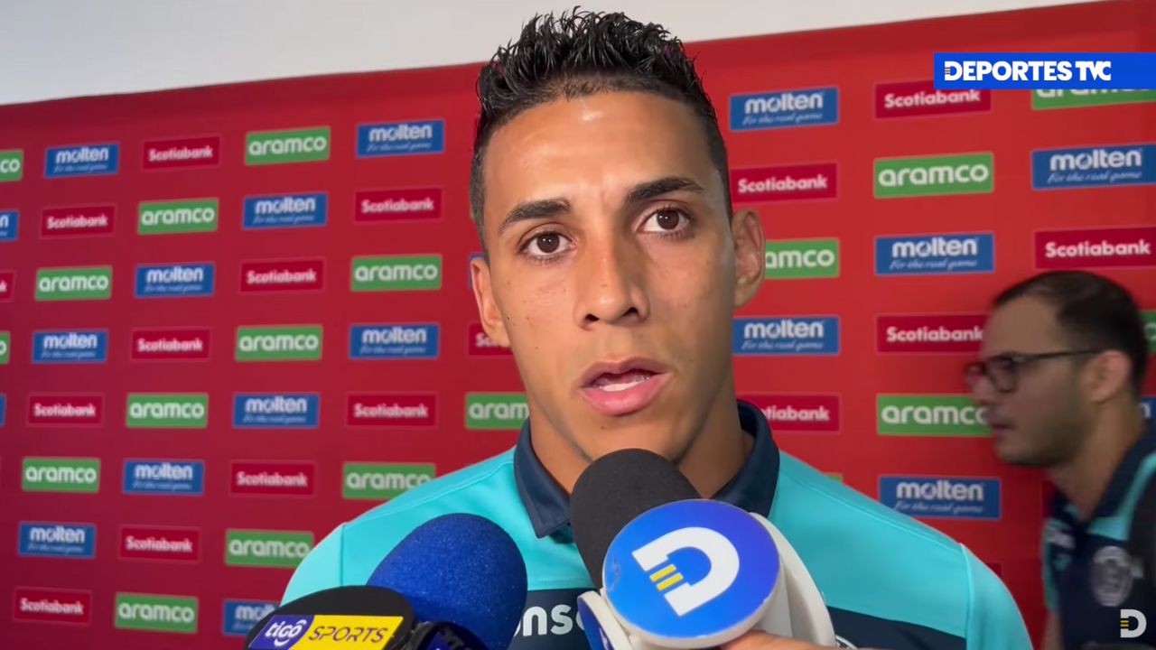 Denis Meléndez confiesa cómo se decidió que cambiara su posición a defensa