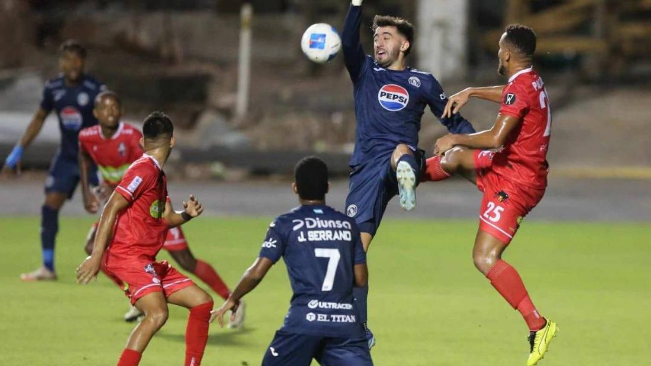Motagua logra un triunfo agónico ante San Francisco y se mantiene vivo en Copa Centroamericana