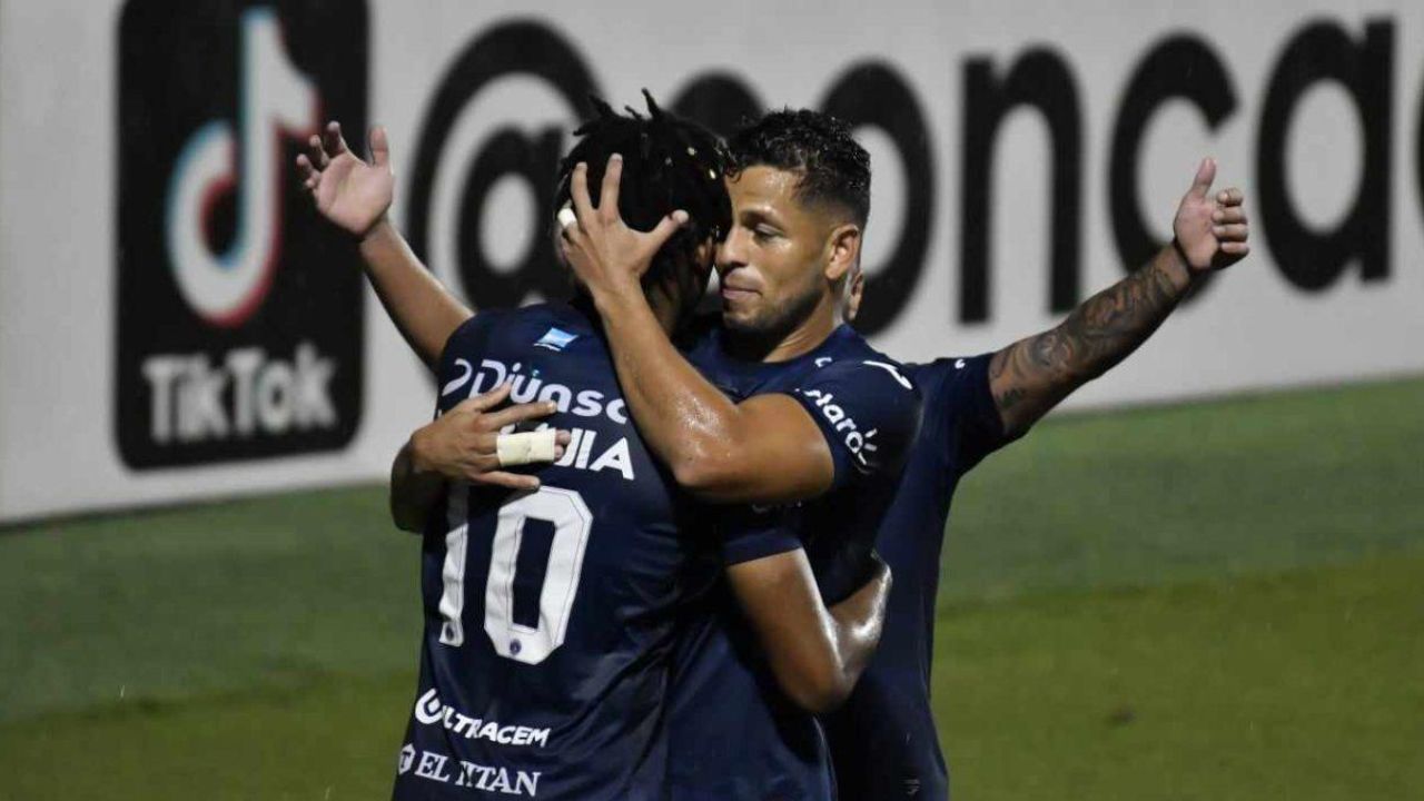 Motagua golea al Tauro FC en la Copa Centroamericana y se acerca a cuartos de final